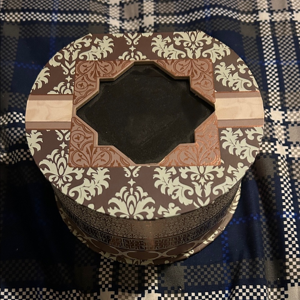 Rare Vintage Music Box- Trinket/Jewelry